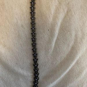 Star bracelet with purple jewels